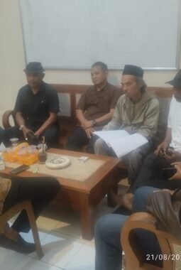 Mediasi di Polsek Genteng Buntu, Pengusaha WiFi Alvn Tak Hadir, Klarifikasi Dijanjikan Senin