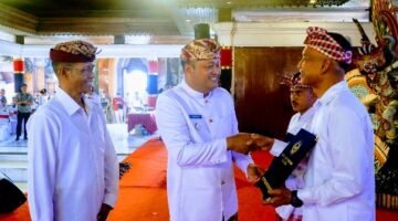Kado Manis Negara, Rutan Gianyar Serahkan Remisi Umum HUT Ke-81 RI Kepada 76 Narapidana