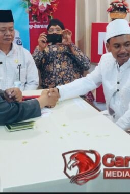 Nikah Massal Rangkaian HUT RI Ke-81 Kabupaten Brebes, 12 Pasang Dapat Modal Usaha