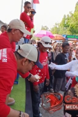 Ditinggal Kades Definitif, Karnaval HUT RI ke-81 di Luwungragi Malah Pecah Rekor: 29 Peserta Banjir Saweran Dermawan