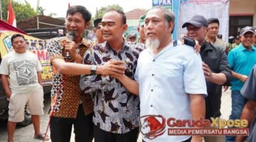 Pamor Wicaksono, SH Anggota DPRD Partai Golkar Komisi 1 Meredam Aksi Demo di Desa Karangsembung Melalui Via Telp, Kamis 20 Agustus 2026