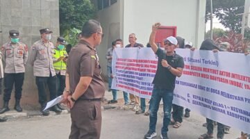 PST Geruduk Kejati Sumsel, Desak Pengusutan Dugaan Penyalahgunaan Wewenang Jasa Pandu Kapal Sungai Lalan