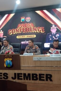 560,93 gram sabu sabu bersama 153 butir ekstasi diungkap jajaran polres jember