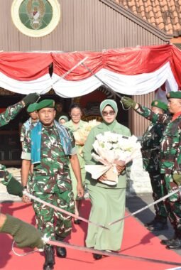 Pedang Pora di Makodim Banyuwangi, Tiga Perwira Dilepas Menuju Masa Pensiun