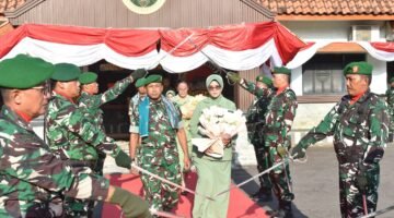 Pedang Pora di Makodim Banyuwangi, Tiga Perwira Dilepas Menuju Masa Pensiun