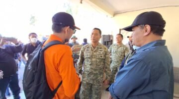 Api Mendekat ke Paltuding, Dandim 0825 Banyuwangi Turun Langsung Pantau Karhutla Ijen