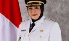 Jalan Ancur Di Kp Cipari Cisoka, Ini Kata Wakil Bupati Tangerang Intan Nurul Hikmah : Kirim Titik Lokasi Segera Ya, Biar Saya Bantu Usulkan Ke Dinas Terkait