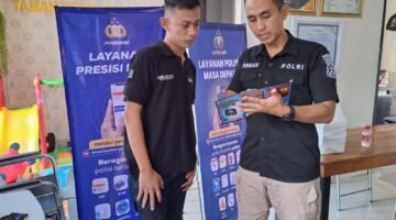 Kasi humas polres Jember beri kemudahan masyarakat untuk pelayanan lebih cepat mudah dan praktis
