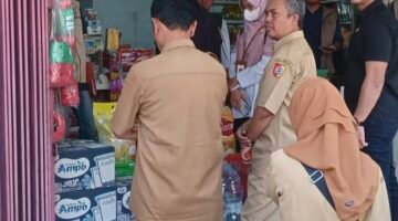 Kapolres Jember Bersama Kanit Pidter Satgas Pangan Pantau Harga dan Stock Beras
