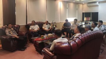 Perkuat Sinergitas dan Keamanan, Kepala Rutan dan Kalapas Palembang Silaturahmi dengan Kapolrestabes