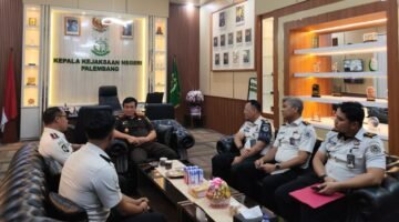 Kepala Rutan Palembang Perkuat Sinergitas dengan Kejaksaan Negeri melalui Kunjungan Silaturahmi