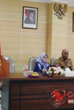 Usung Rantai Emas, Dayu Linggalana Kobarkan Falsafah Urip Iku Urup di Grand Final ASN Teladan Brebes 2026