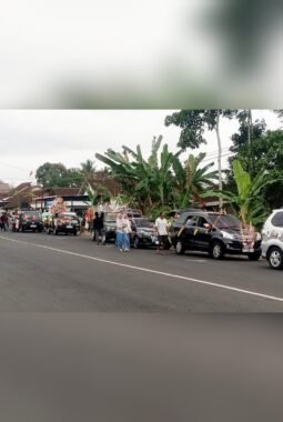 Semarak Maulid Nabi, Warga Dusun Sumberjati Desa Dasri Gelar Arak-Arakan Meriah