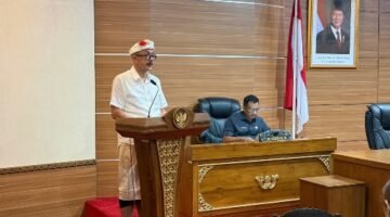 Pemkab Bangli Sampaikan Jawaban Atas Tiga Raperda Strategis