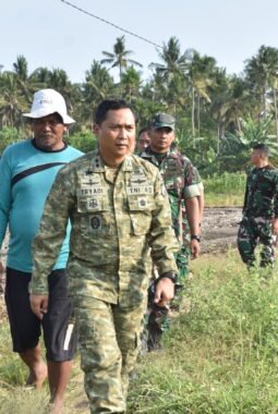 Dandim 0825/Banyuwangi Ikuti Vicon Puster TNI, Kompi Produksi Jadi Sorotan Ketahanan Pangan