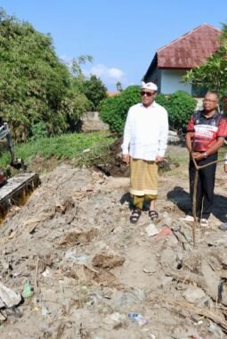 Info Denpasar Seputar Normalisasi Tukad Loloan dan Metatah Massal