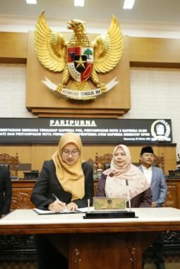 Jamin Keselamatan Warganya, Pemkab – DPRD Banyuwangi Sahkan Raperda PMI