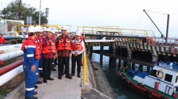 Gubernur Koster Tinjau Terminal BBM, Minta Pertamina Percepat Pemulihan Distribusi