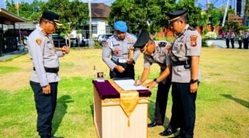 Polres Gianyar Gelar Sertijab Kapolsek Ubud Dan Kapolsek Tegallalang, Kapolres Tekankan Profesionalisme